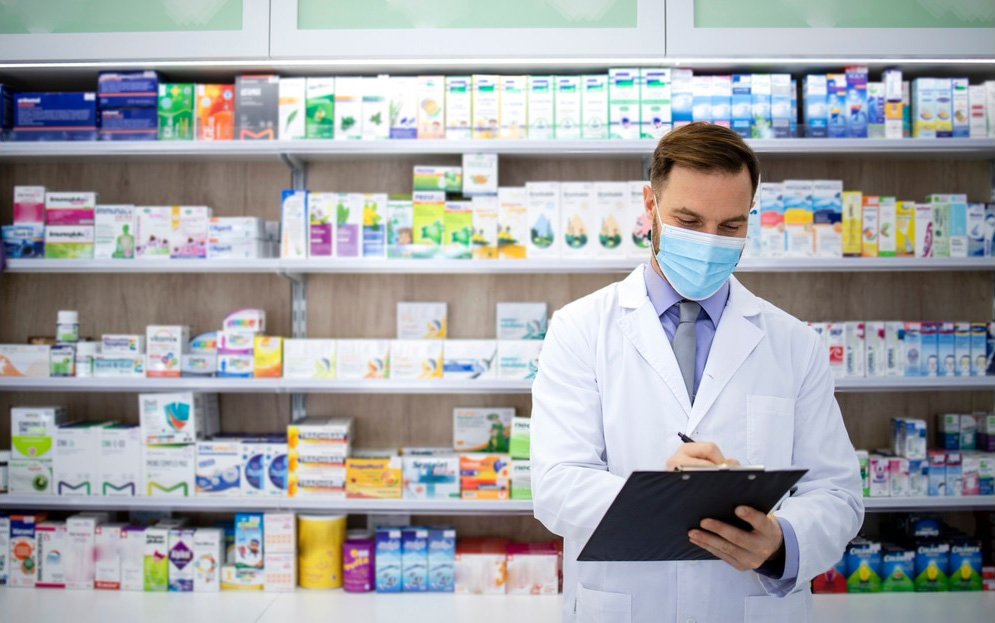 pharmacist wearing mask for safety